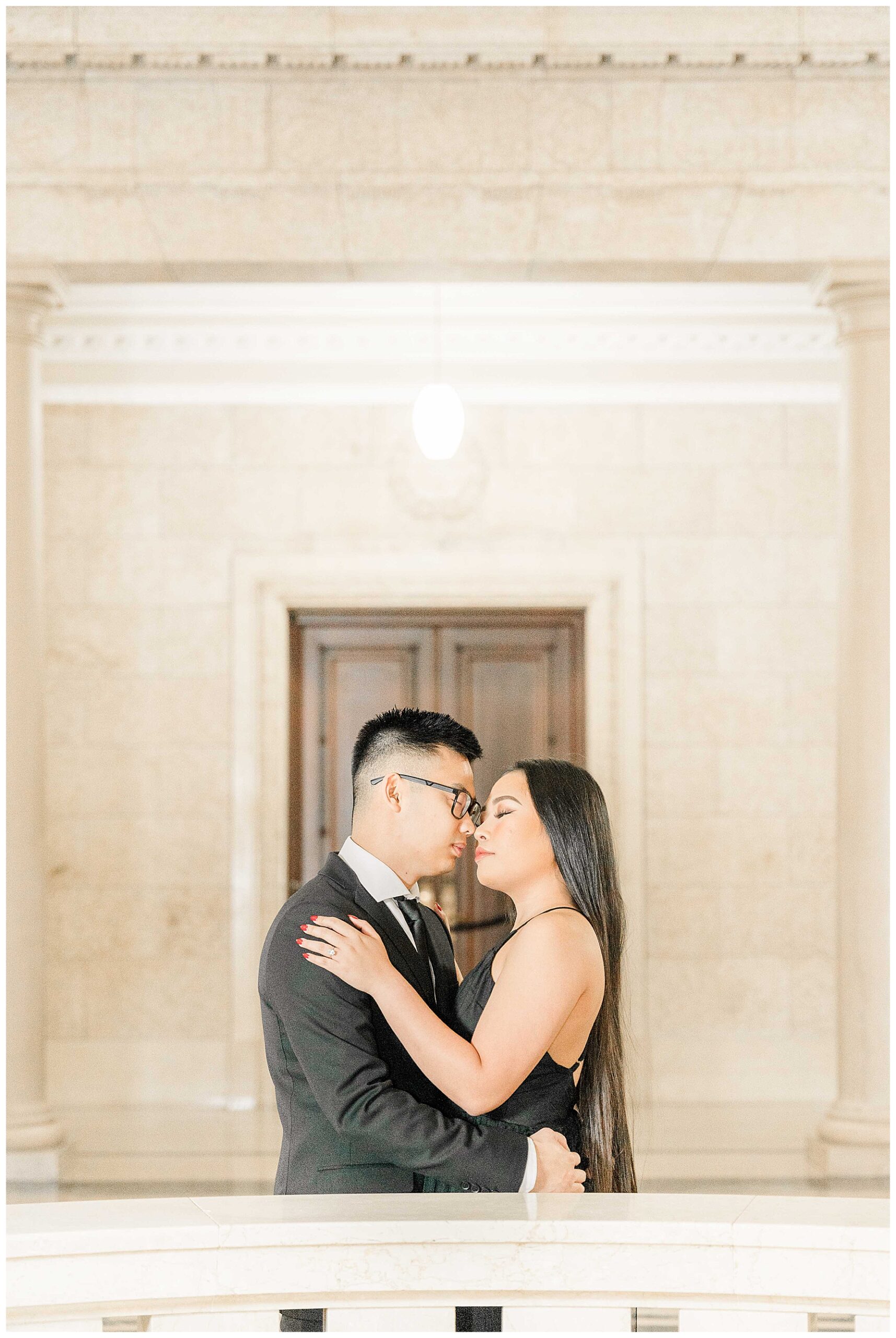 Winnipeg engagement photographer