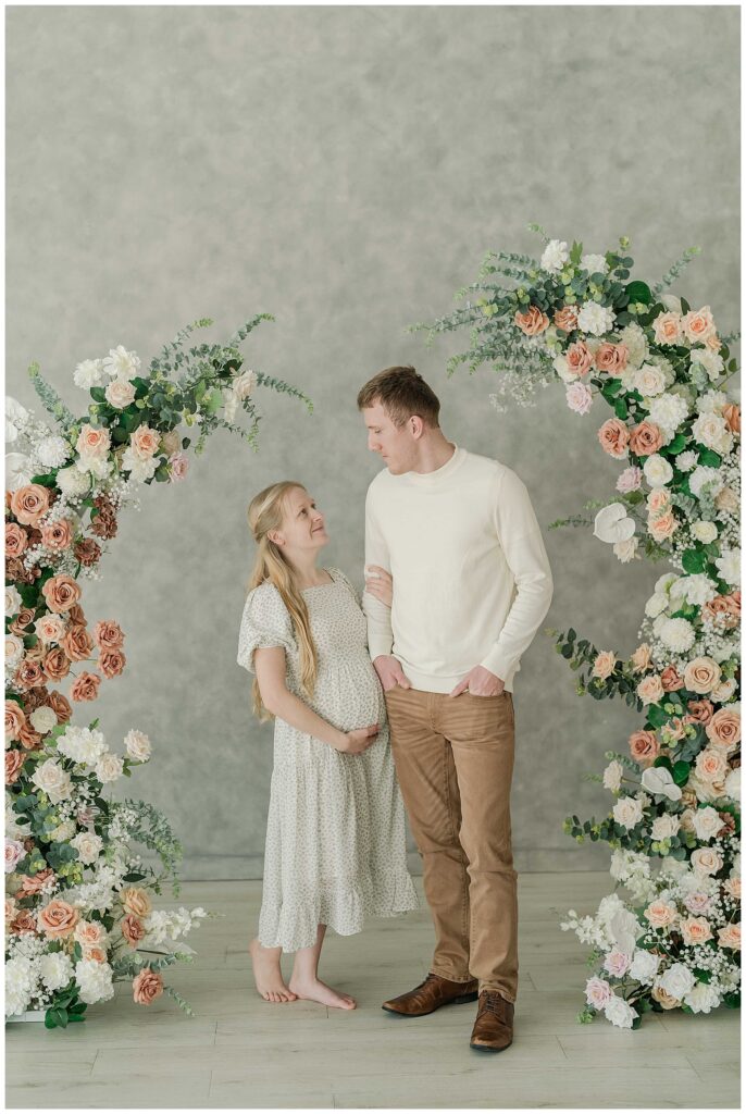 Winnipeg maternity photographer | Anna Froese Photography