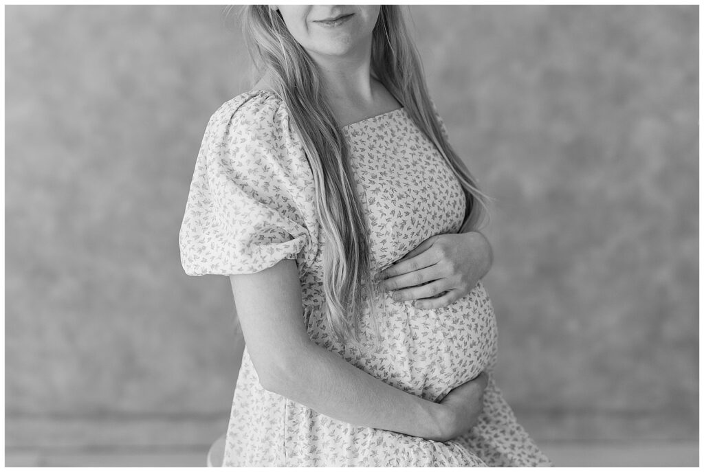 winnipeg maternity photography | Anna Froese Photography